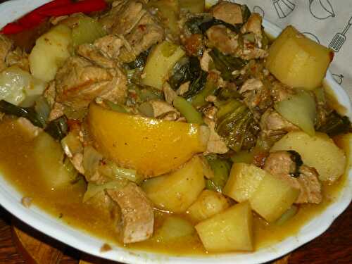 CURRY DE PORC CITRON JAUNE ET PAK-CHOÏ