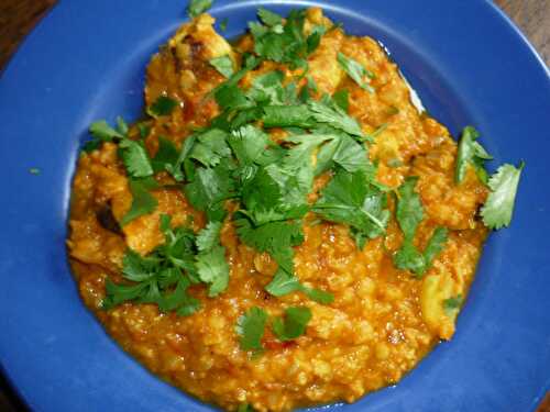 DAHL DE LENTILLES CORAIL ET POULET AU CURRY