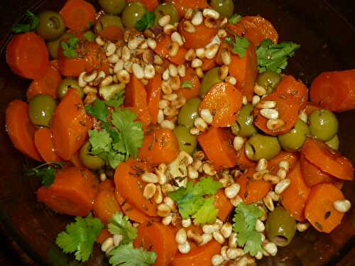 SALADE DE CAROTTES ET OLIVES VERTES, RENCONTRES DU SUD