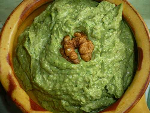 DIP D'AVOCATS ET EPINARDS, FACON GUACAMOLE