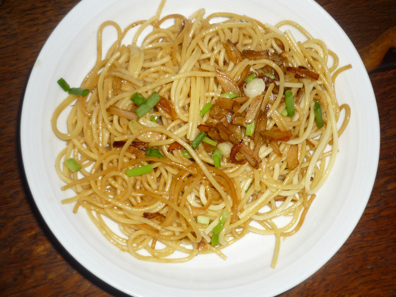 GARLIC NOODLES : PATES A L'AIL