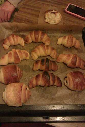 Petit pains au chocolat et croissant au beurre