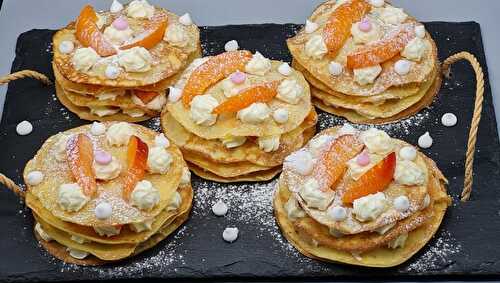 Minis Gâteaux de Crêpes Fruits et Chantilly