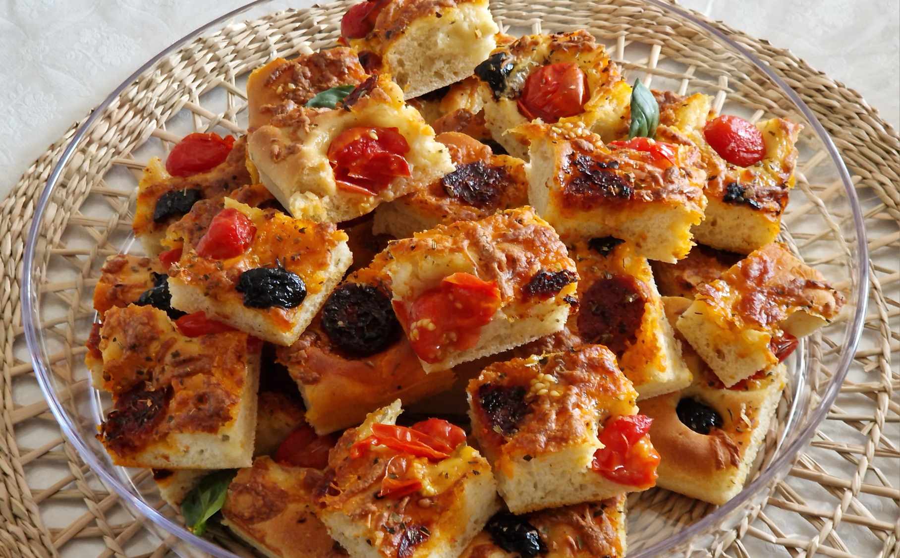 Focaccia Chorizo Tomates