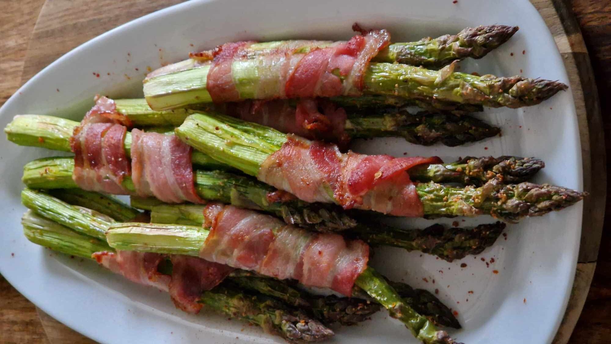 Asperges Vertes Grillées au Bacon