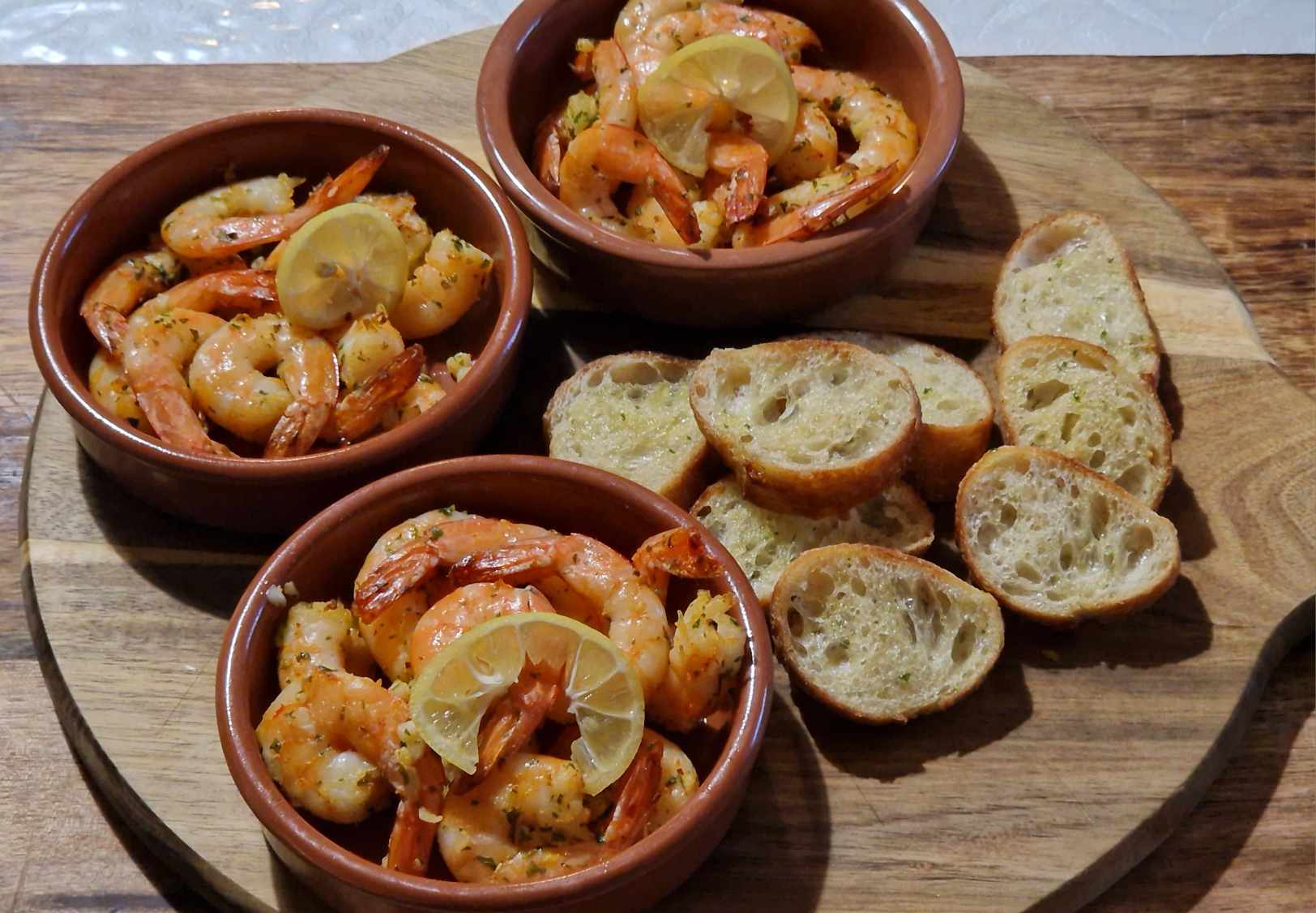 Tapas de Crevettes à l’Ail