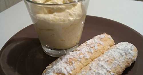 Mousse au citron et biscuits cuillers maison