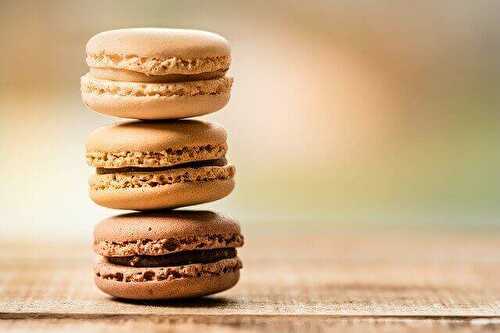 Macarons vanille et Fève Tonka