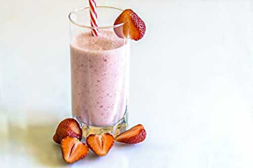 Smoothie aux fraises et à la banane à la vanille de Madagascar