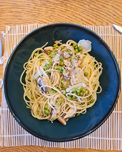 Pâtes aux sardines et aux petits pois