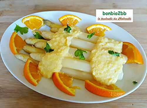 Asperges blanches, sauce maltaise - Bon, Bio, la tambouille des Chabrouille