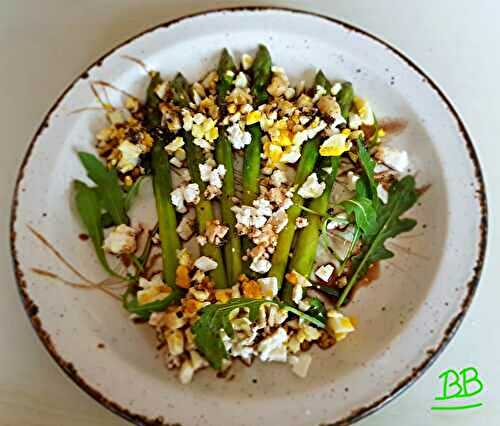 Poêlée d'asperges vertes à la feta - Bon, Bio, la tambouille des Chabrouille