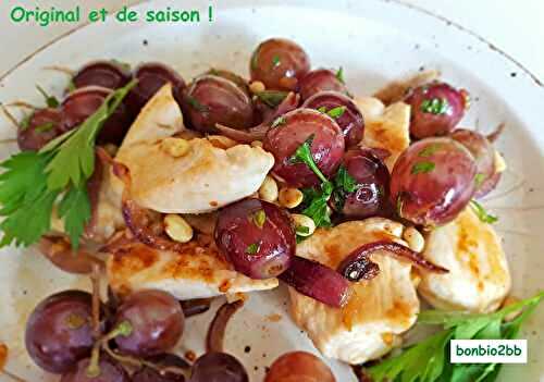 Poulet aux raisins poêlés et pignons de pin - Bon, Bio, la tambouille des Chabrouille