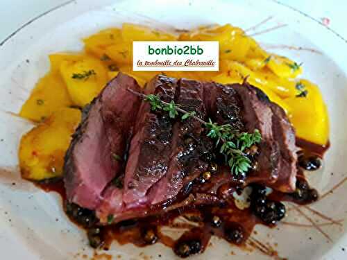 Magret de canard à la mangue rôtie et au poivre vert - Bon, Bio, la tambouille des Chabrouille