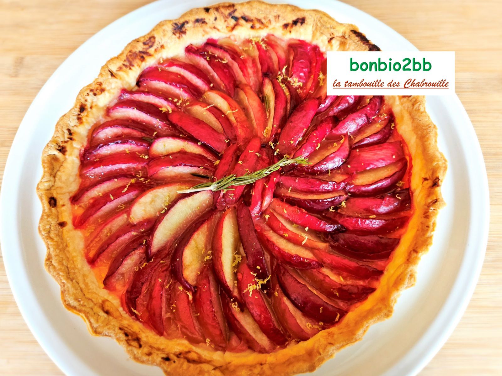 Tarte aux nectarines, gingembre et citron vert - Bon, Bio, la tambouille des Chabrouille