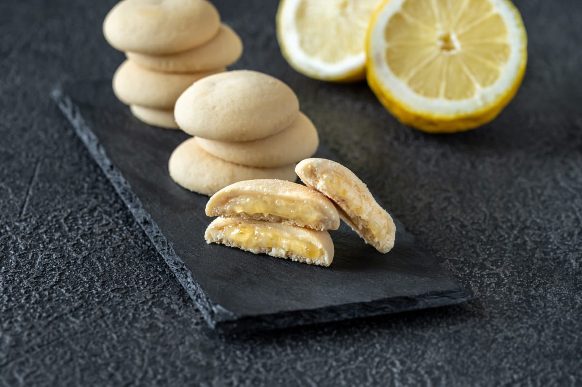 Biscuits sablés fourrés au citron