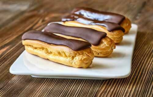 Éclairs au chocolat traditionnels