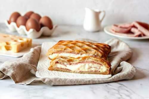 Feuilleté tressé au jambon et fromage