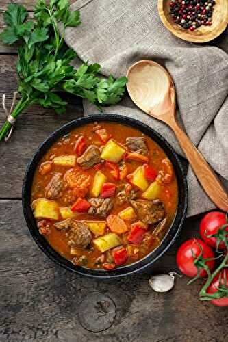 Goulash de bœuf hongrois