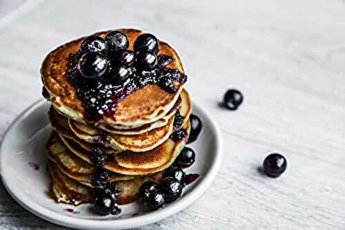 Pancakes à la confiture de cassis
