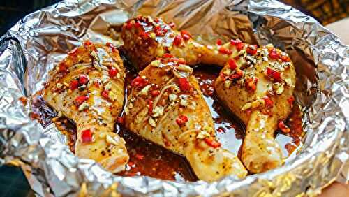 Pilons de poulet marinés à l'ail et piment
