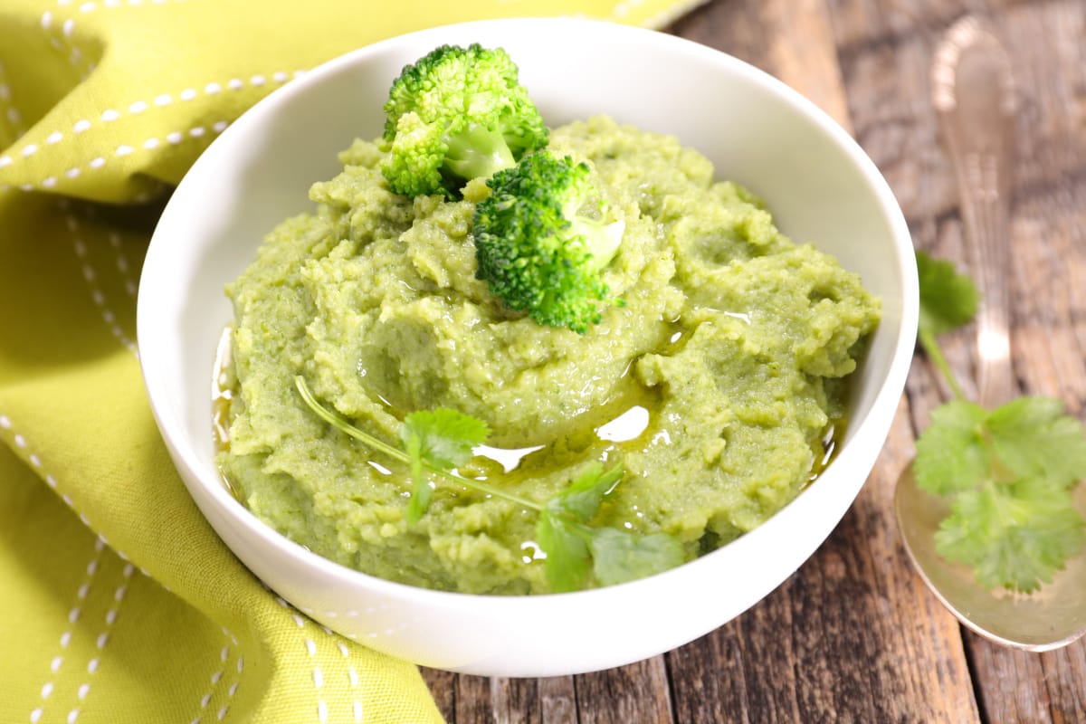 Purée de brocoli à l'huile d'olive et coriandre