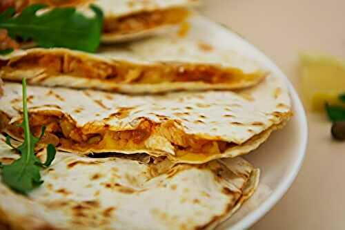 Quesadillas au poulet et maïs