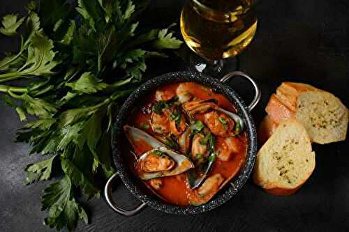 Ragoût de fruits de mer à la tomate