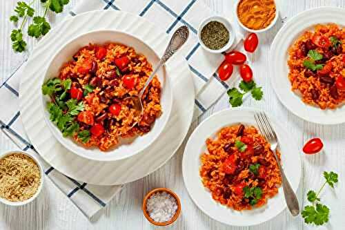 Riz jollof aux haricots rouges et tomates
