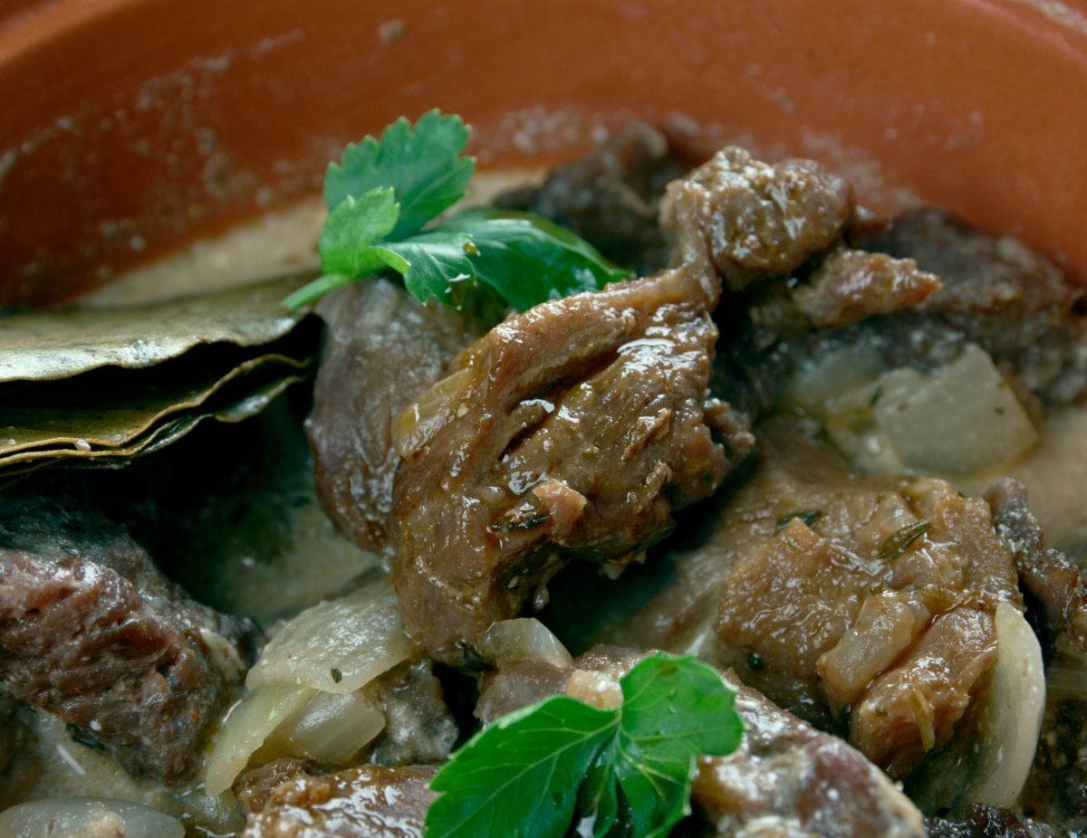 Zoervleis, ragoût de bœuf aigre-doux