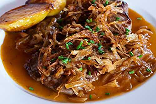 Zwiebelrostbraten, rôti d’oignons à la viennoise