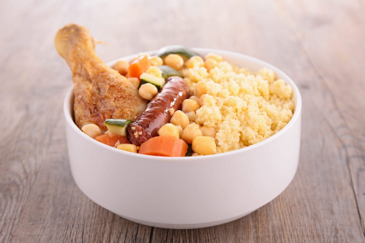 Couscous au poulet et merguez