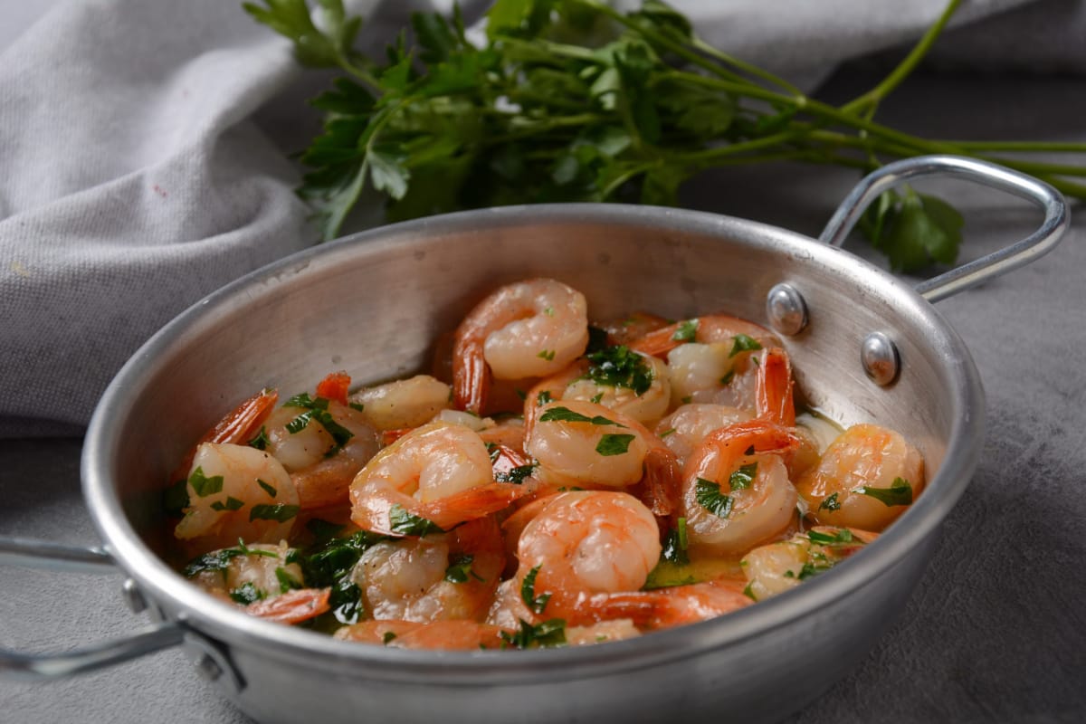 Crevettes à l'ail et au beurre