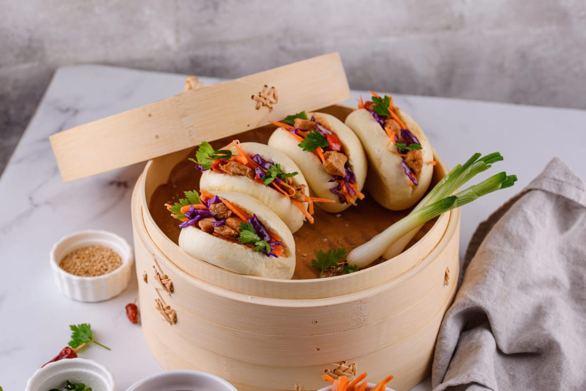 Gua bao au porc caramélisé