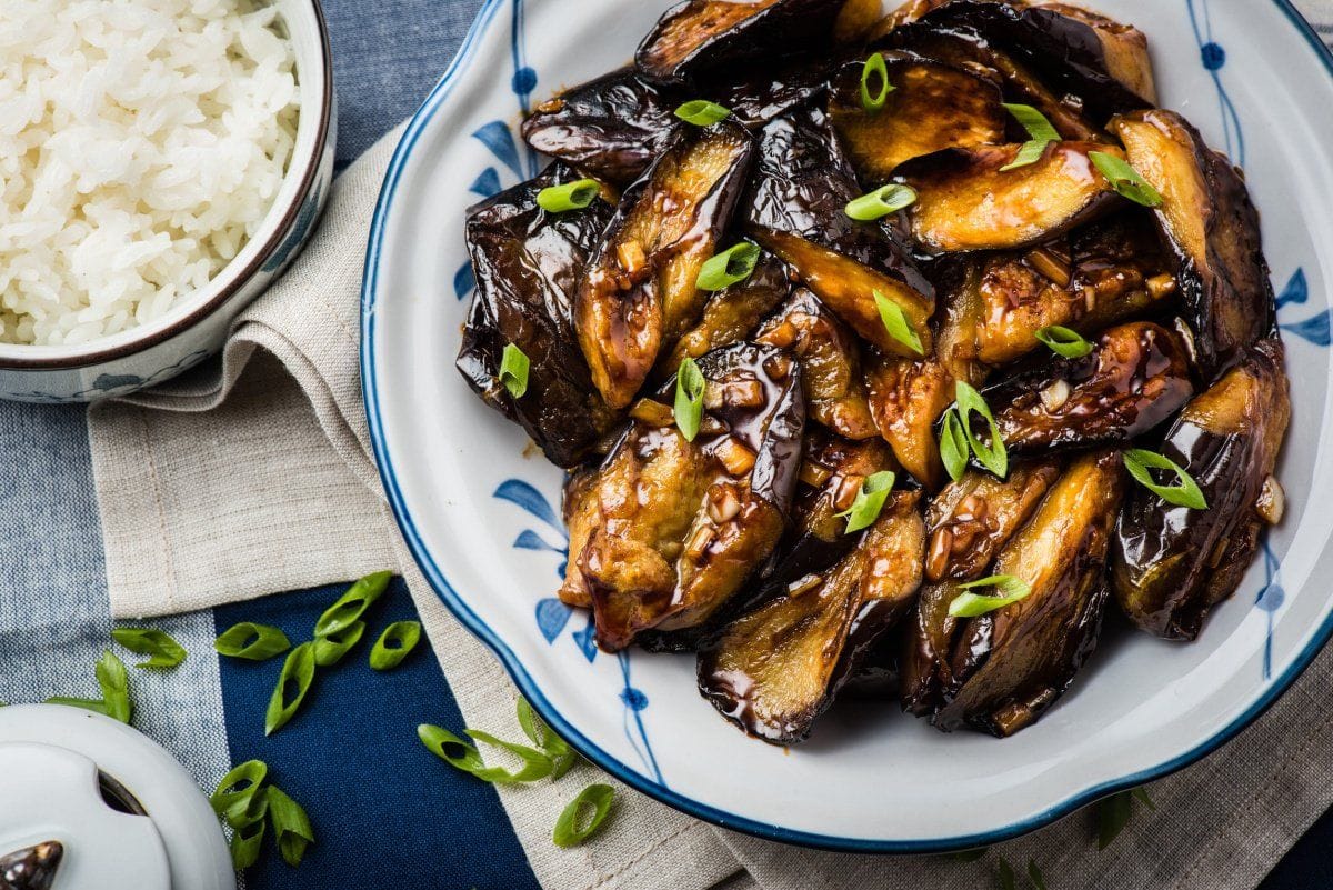 Sauté d'aubergines sauce à l'ail asiatique