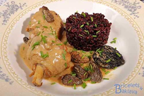 Poulet fermier au vin jaune et aux morilles