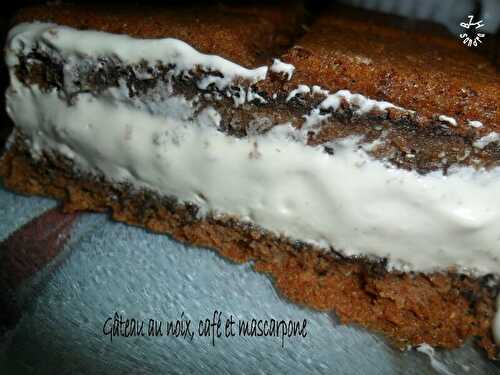 Gâteau aux noix et crème de mascarpone