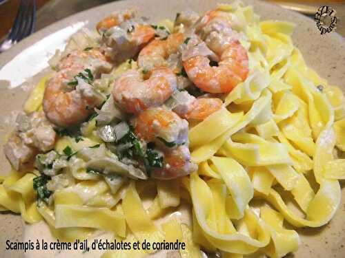 Scampi à la crème d'ail, échalotes et coriandre