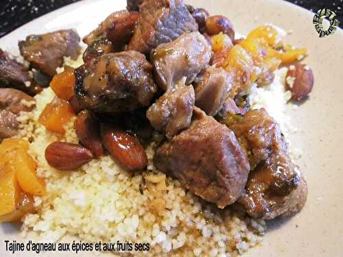 Tajine d'agneau aux épices et aux fruits secs