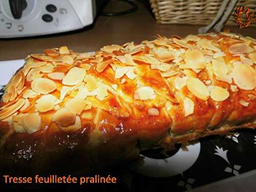 Tresse feuilletée pralinée