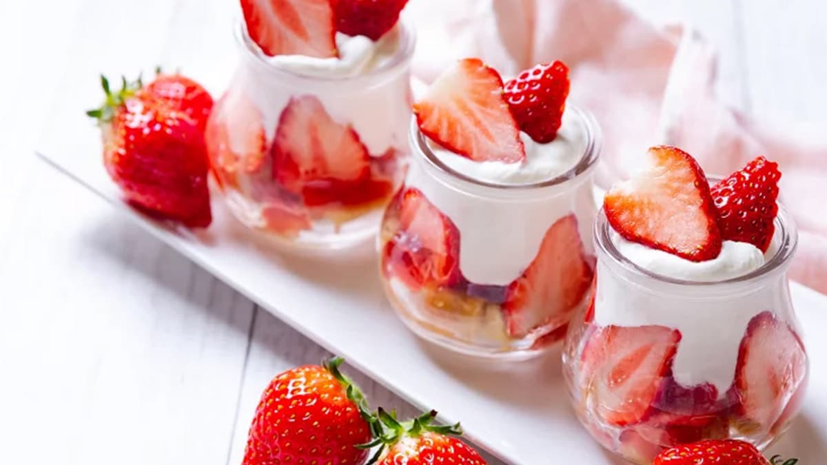 Savourez le tiramisu fraise façon Cyril Lignac