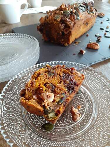 Cake potimarron / noisettes / courge / chocolat