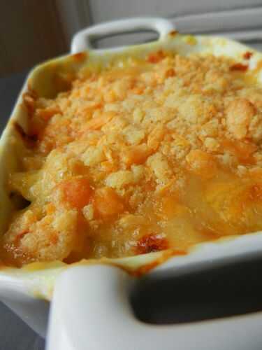 Crumble de poulet aux herbes et à la mimolette vieille