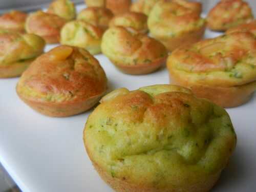 Muffins courgettes / pesto / parmesan