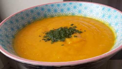 Soupe détox: carottes, orange, gingembre, cumin - recette facile et légère. - C secrets gourmands