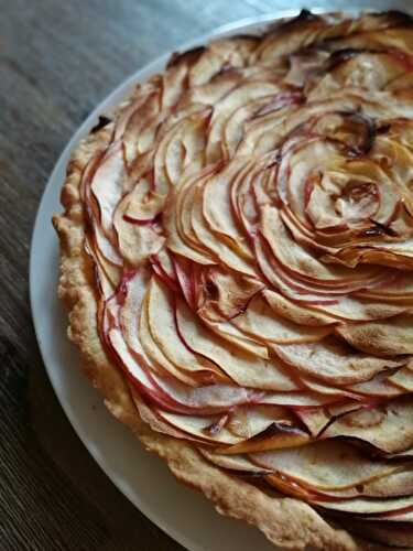 Tarte aux pommes toute simple - en corolle