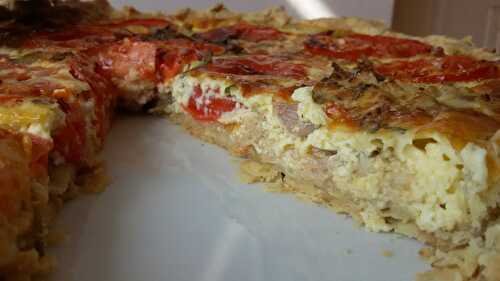 Tarte thon / moutarde / tomate et basilic