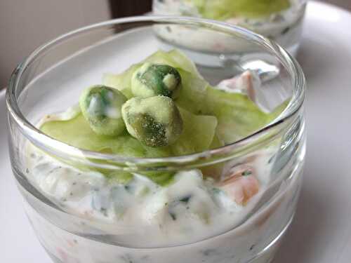 Verrine truite fumée/concombre/cacahuète (ou petits pois au wasabi)