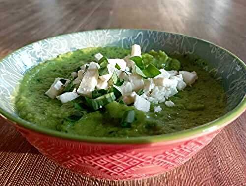 Soupe courgettes, petits pois et feta