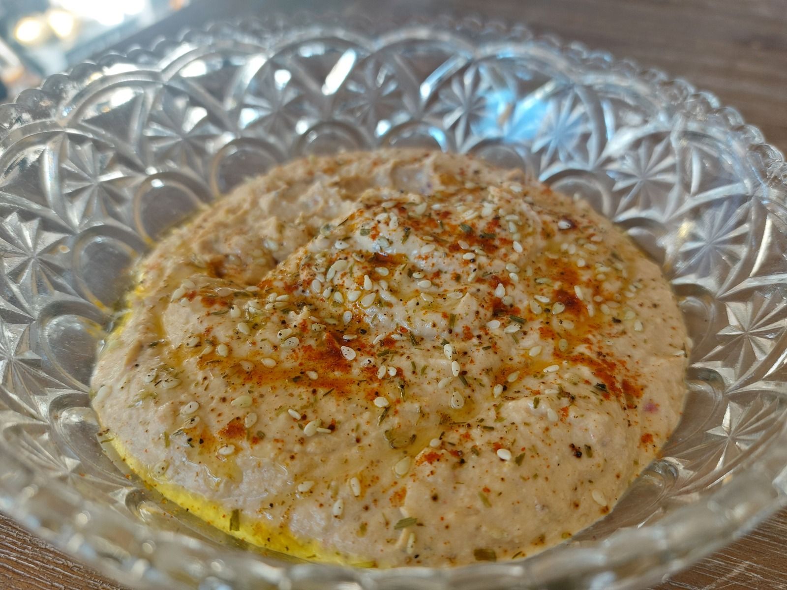 Caviar d'aubergines, chèvre frais et paprika fumé